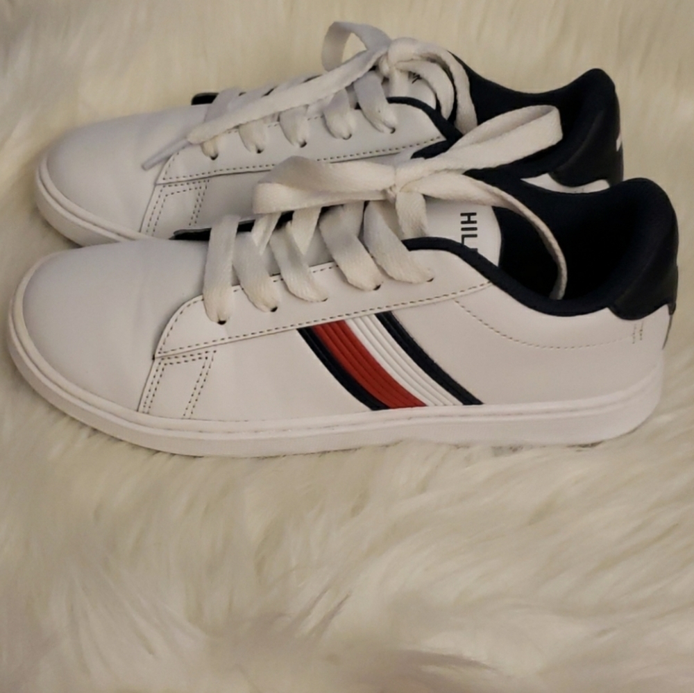 Tommy Hilfiger Leather Sneakers